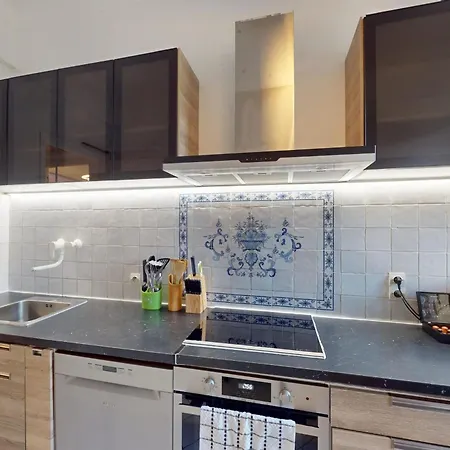 Bright T3 - Near The Daire *