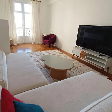 Apartment Bright T3 - Near The *