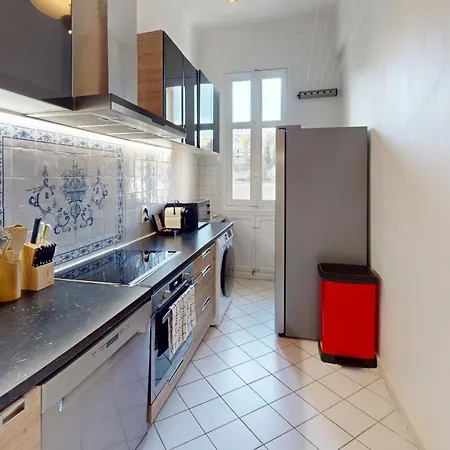 Apartman Bright T3 - Near The *