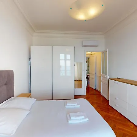 Bright T3 - Near The